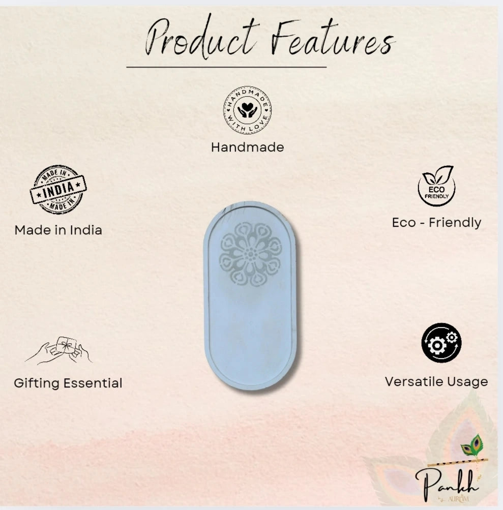 Etagere Grande White: Minimalistic Engraved Tray